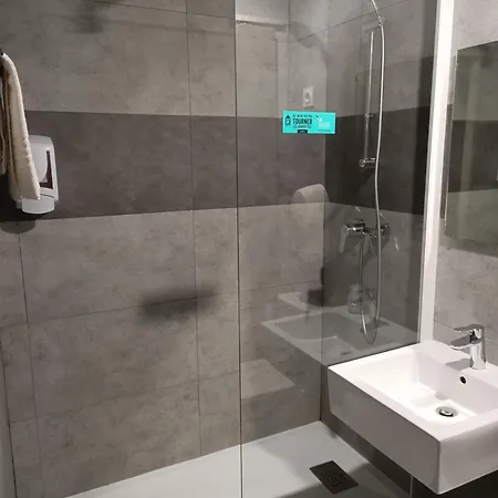 Logis Acotel Hotel 3*