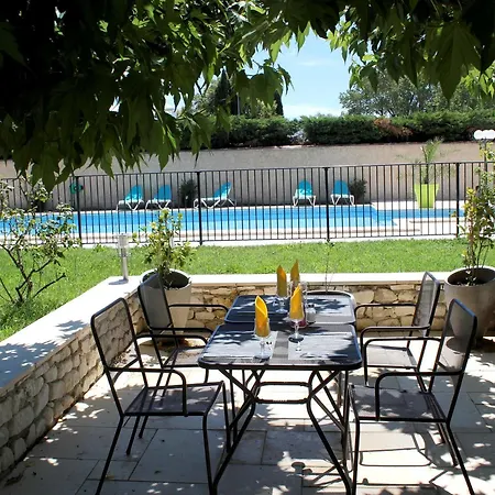 Logis Acotel Hotel 3*