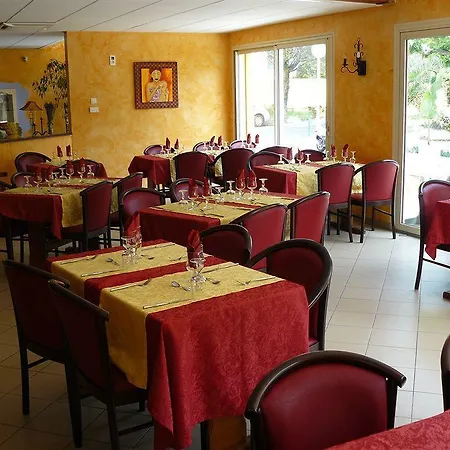 Logis Acotel 3*